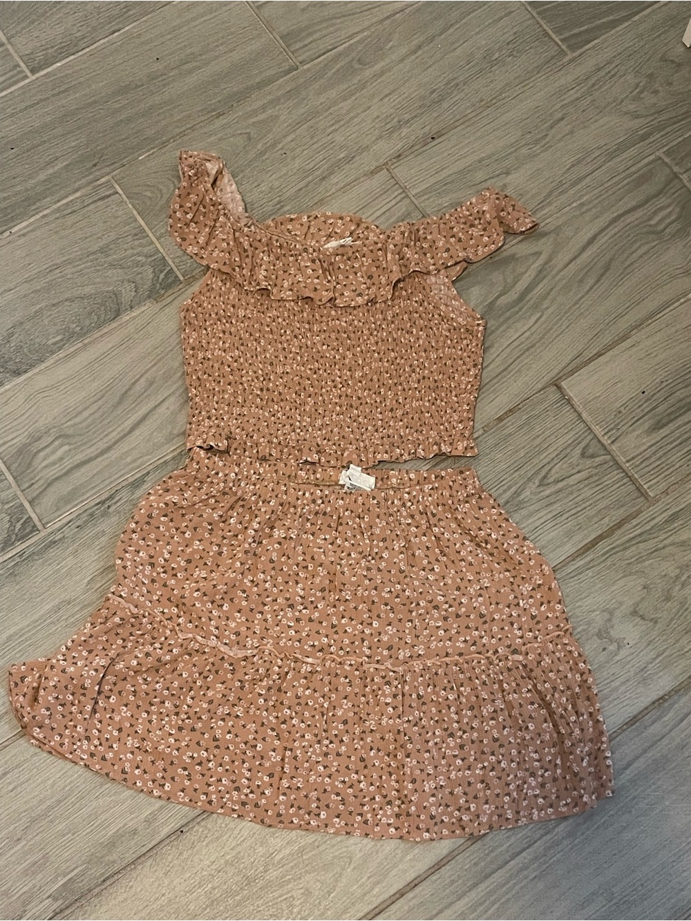 Girls' Dusty Rose Floral Ruffled Two-Piece Dress Set